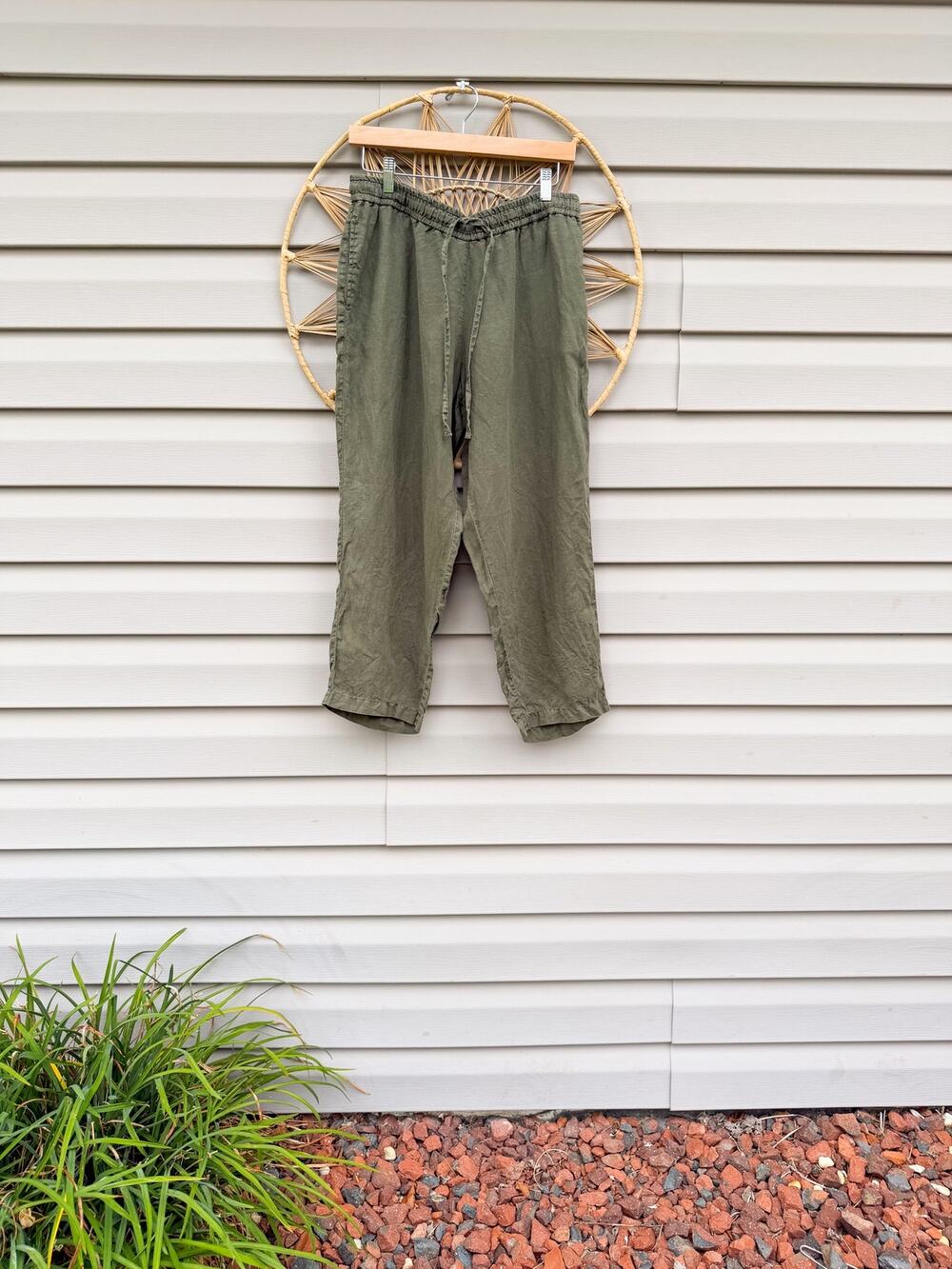 Tommy Bahama Womens High Waist Cropped Green Linen Pants Elastic Drawstring Sz M